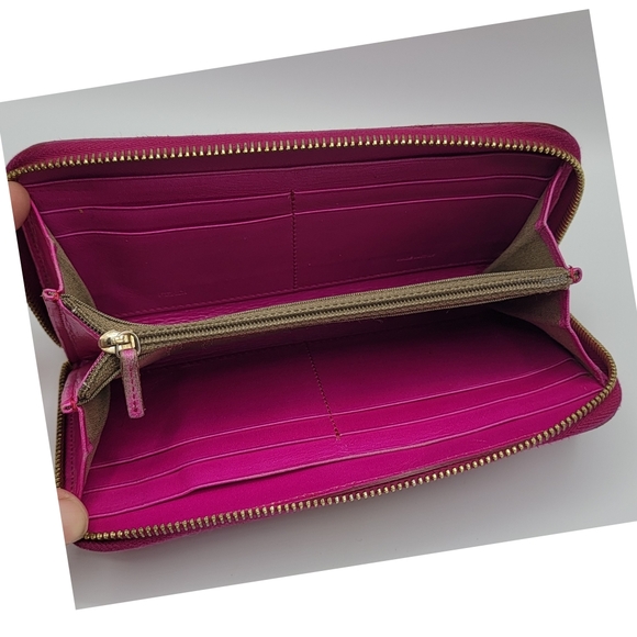 Authentic Preowned Fendi Wallet - Picture 5 of 8